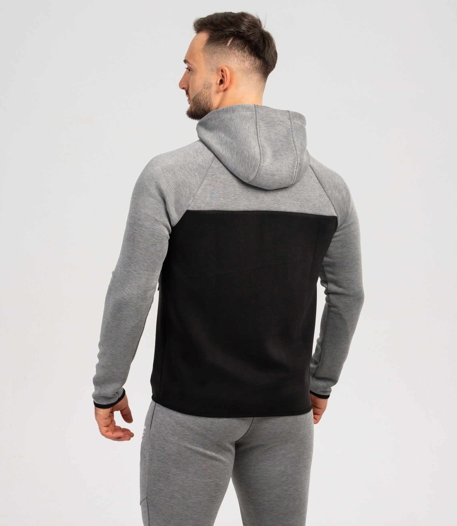 Hanorac cu fermoar "Victory"