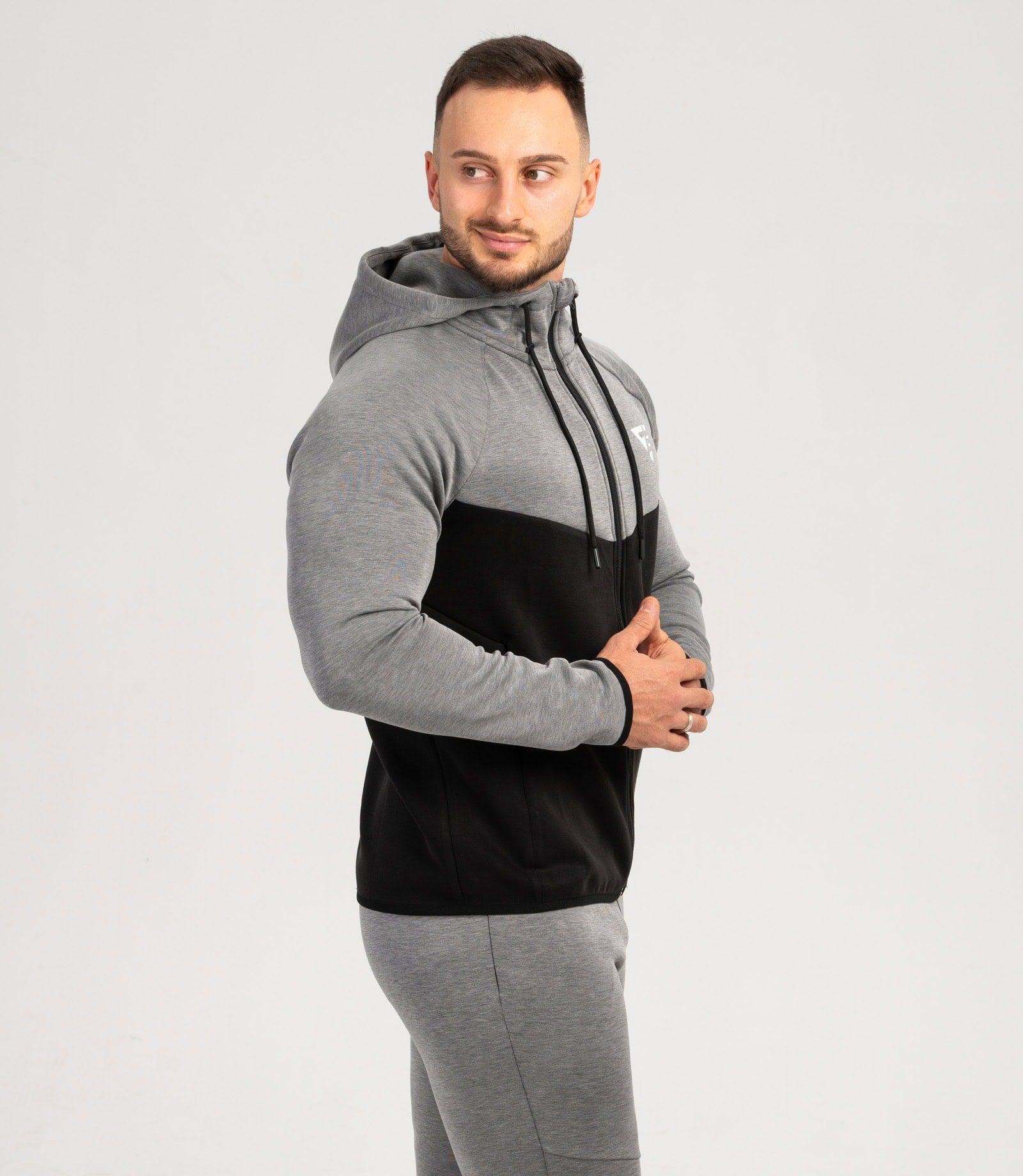 Hanorac cu fermoar "Victory"