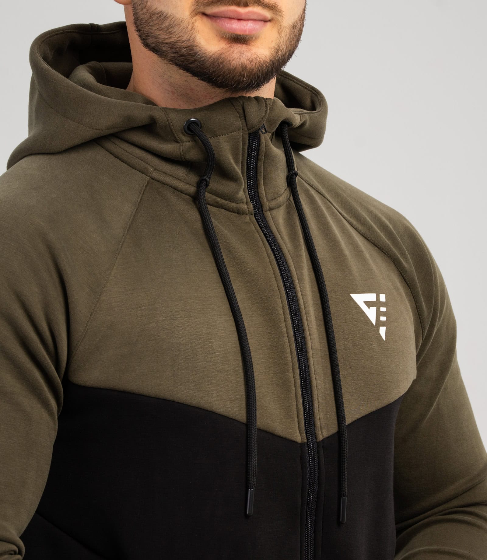 Hanorac cu fermoar "Victory"