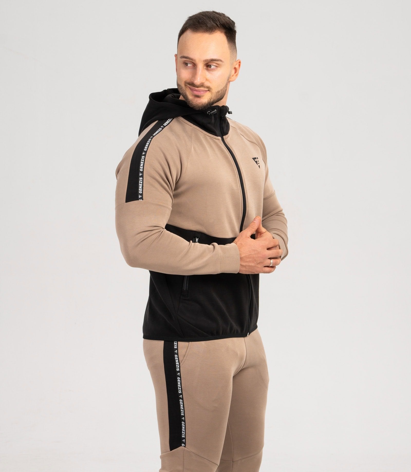 Hanorac cu fermoar "Aventus"