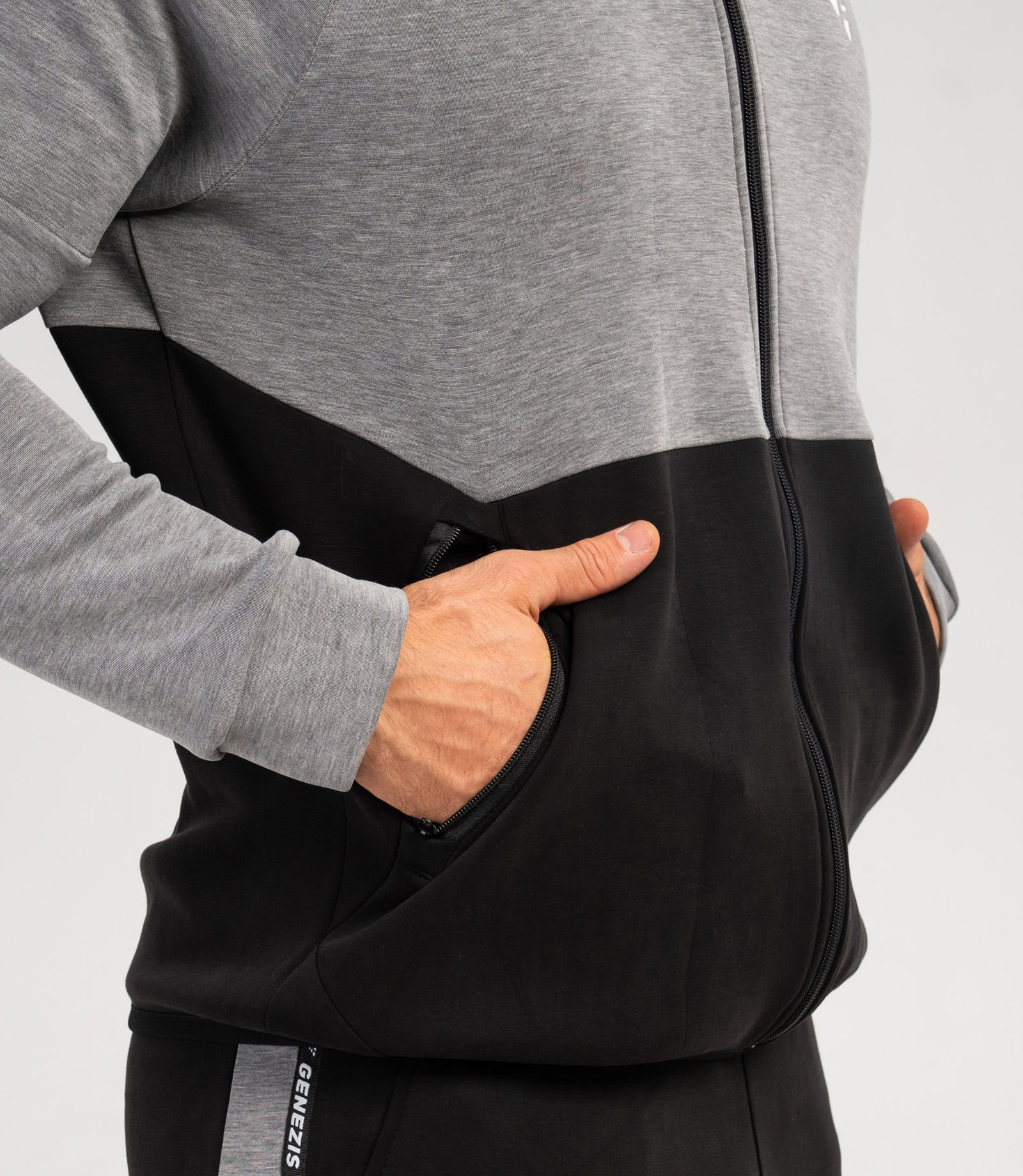 Hanorac cu fermoar "Aventus"