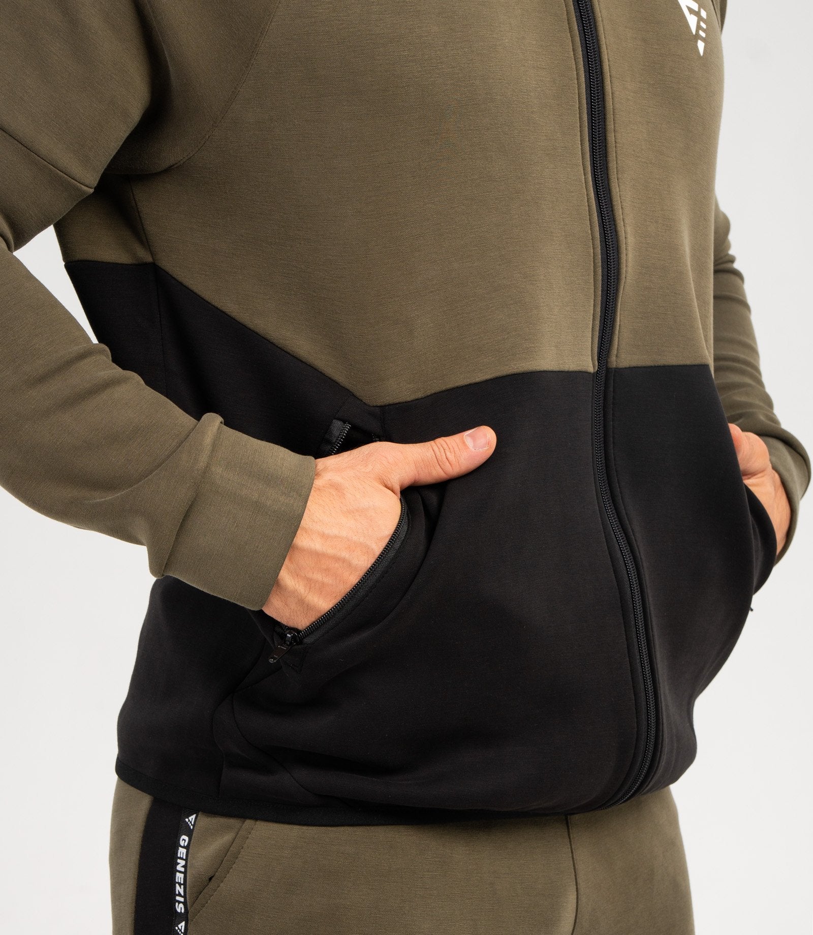 Hanorac cu fermoar "Aventus"