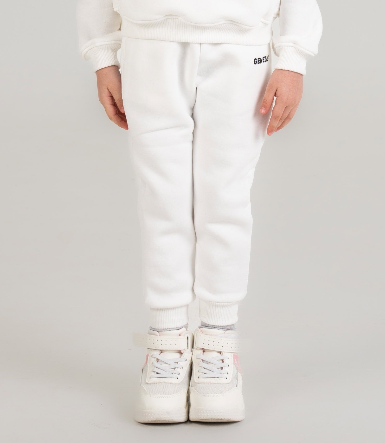 Pantaloni pentru copii "Fluffy"