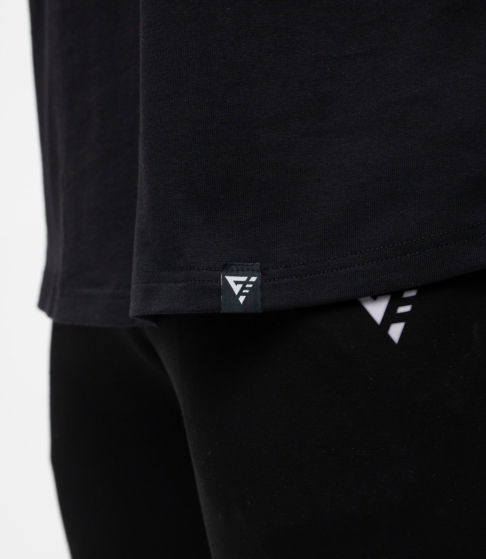 Oversized T-shirt "Colossal"