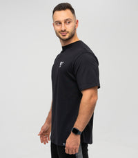 Oversized T-shirt "Colossal"