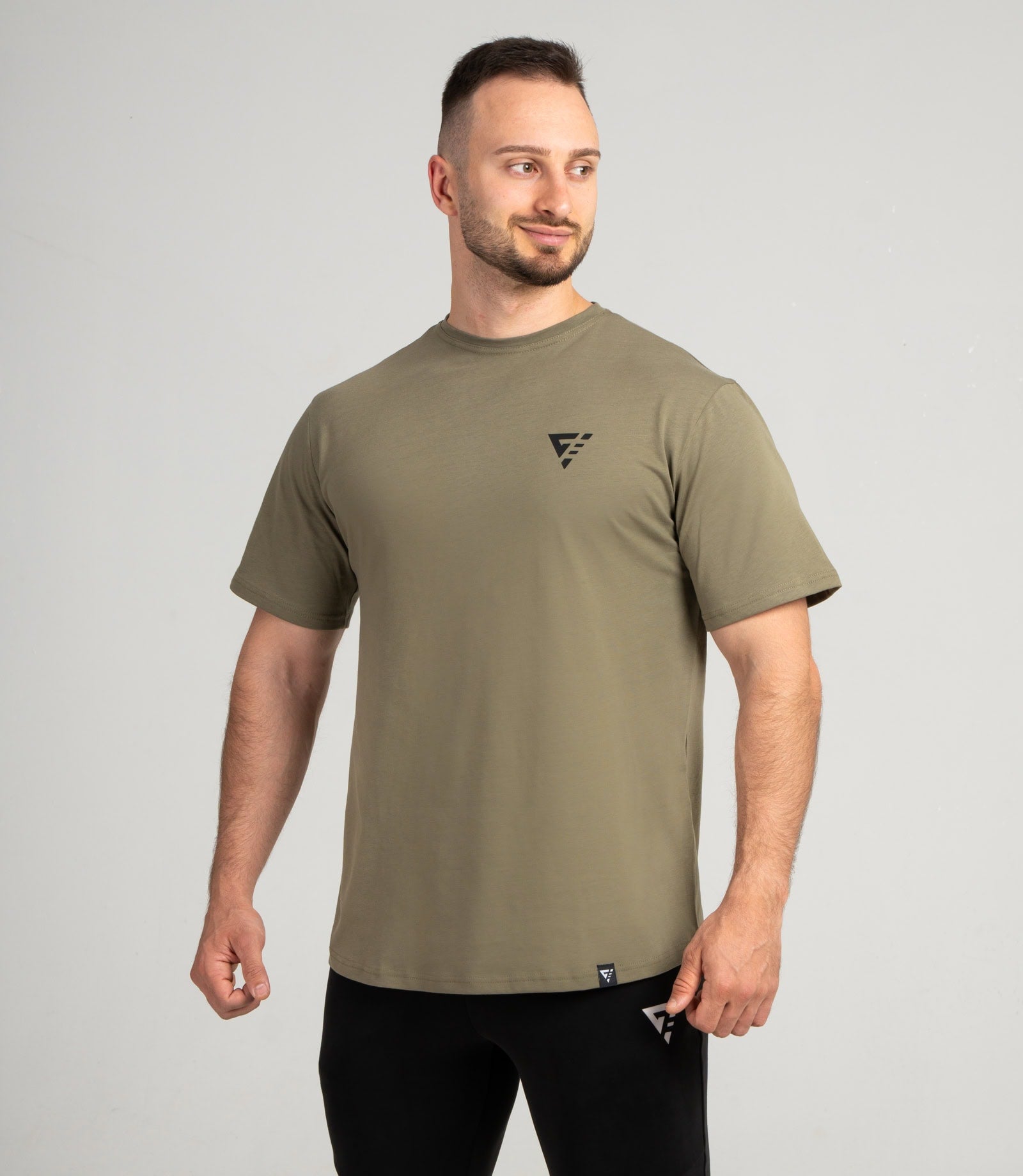 Oversized T-shirt "Colossal"