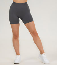 Women's shorts "Adapt"
